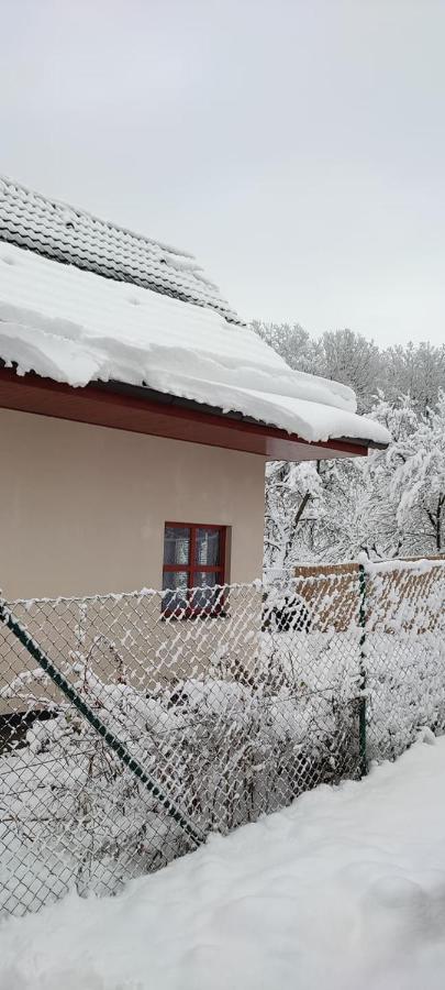 Chata Nad Lazenskym Udolim Luhacovice Ngoại thất bức ảnh